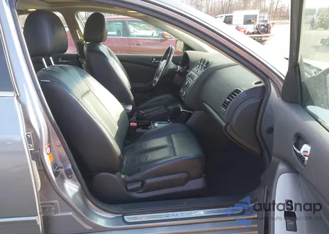 2008 Nissan Altima 2.5 S z USA, uszkodzony, nr VIN 1N4AL21E88N426069